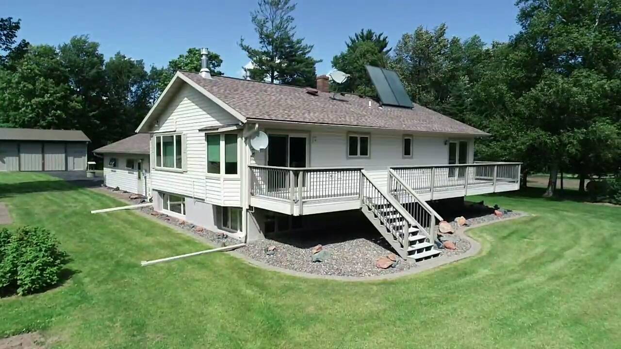 Exceptional Property Wrenshall, MN. Pristine home, Indoor Arena, add'l