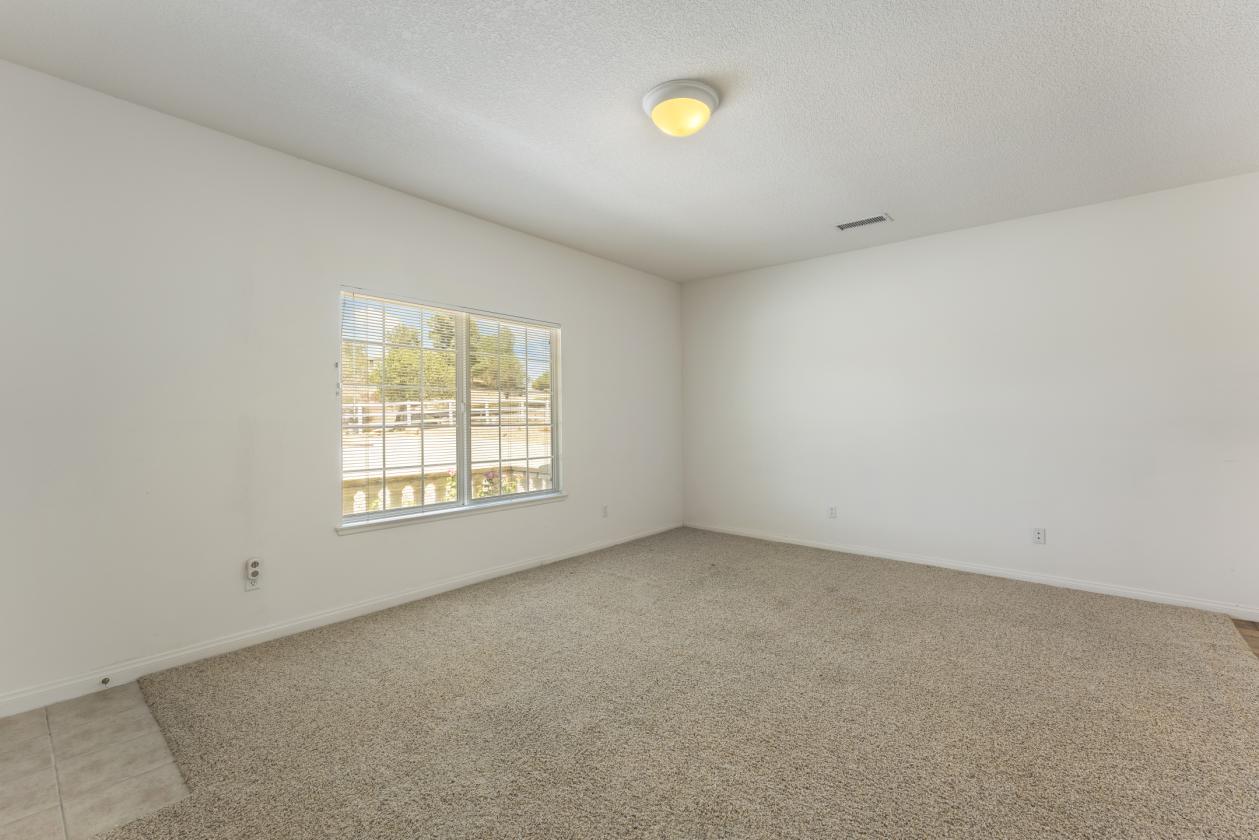 LA CRESTA EQUESTRIAN ESTATE - photo 25