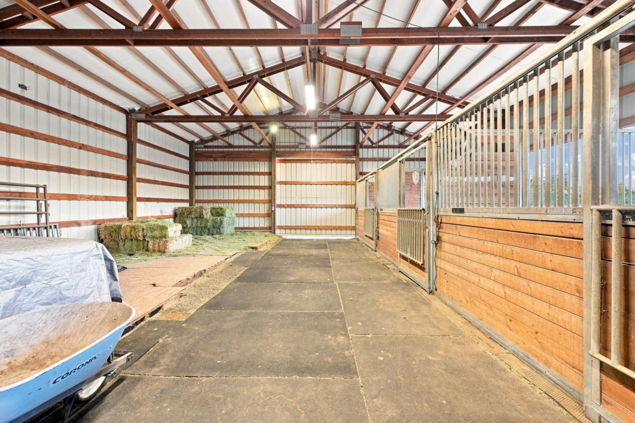 5.29-Acre Equestrian Property in Terrebonne - photo 24