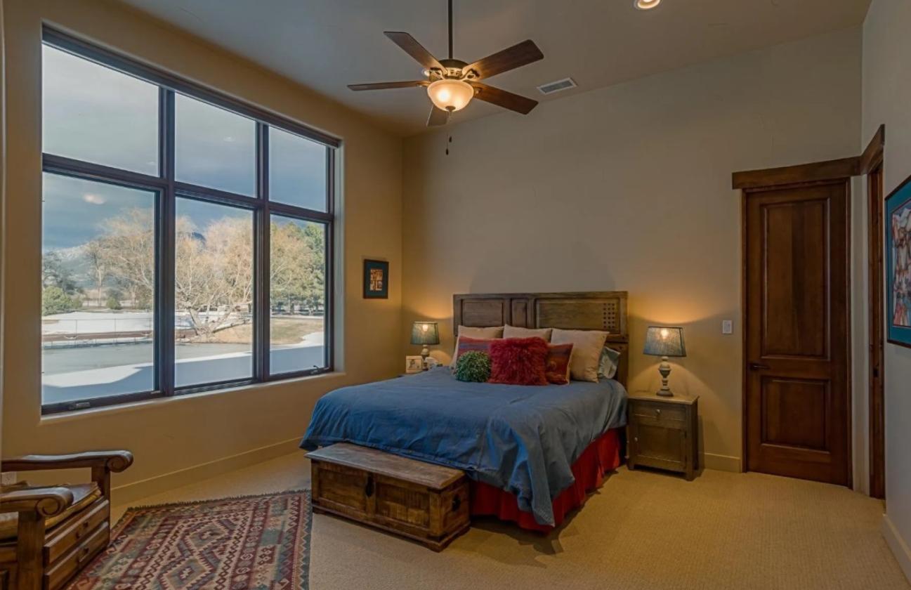 Price Reduced - Luxury Equestrian Estate - photo 2