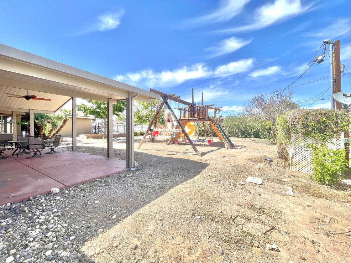 Horse property w/ Stables, RV garage ... - photo 24