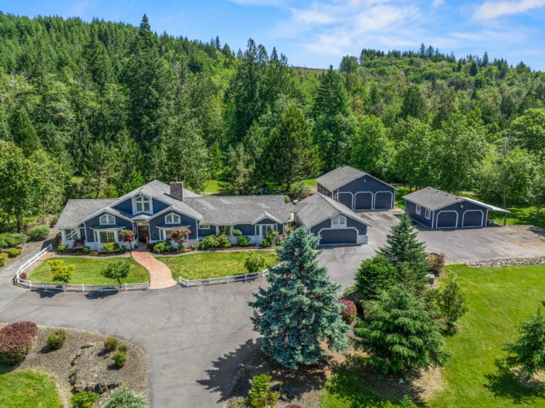 Luxury Horse Property on 10+ Acres - photo 5