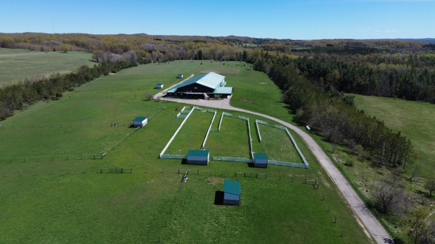 180 ACRE EQUESTRIAN ESTATE WITH PRIVATE LAKE! - photo 12