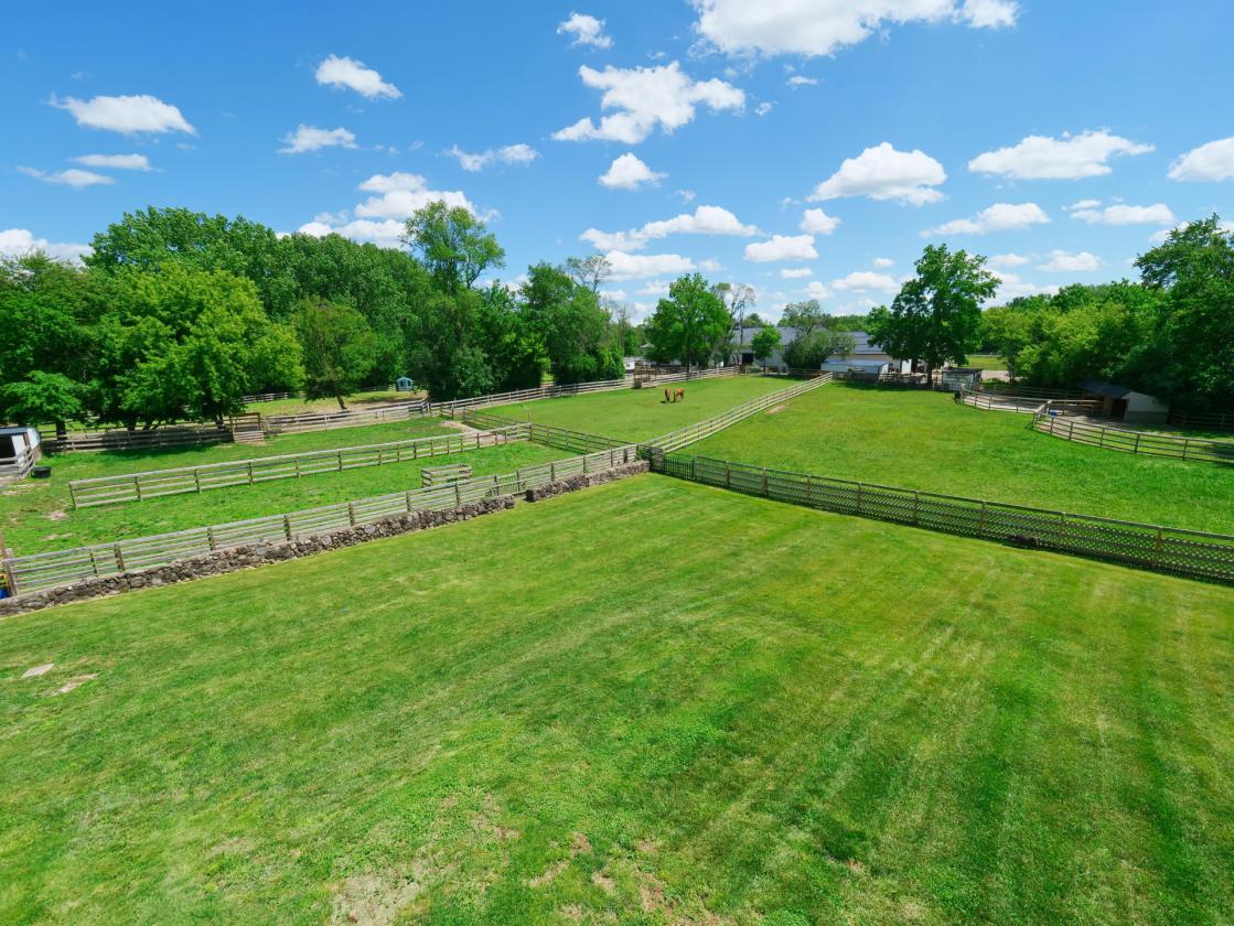 EQUESTRIAN ESTATE/HISTORIC HOME/OWNER FINANCING - photo 23