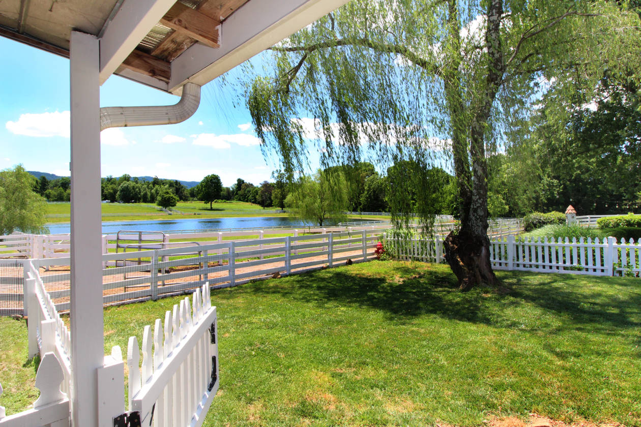 Knoxville, Tennessee Horse Ranch Corryton, Knox County, Tennessee