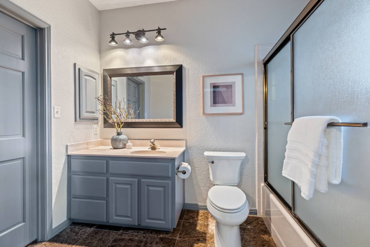 Welcome home to creekside living - photo 18
