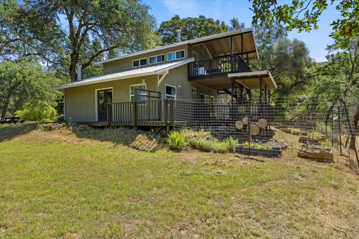 Charming Home on 12 Acres - photo 29