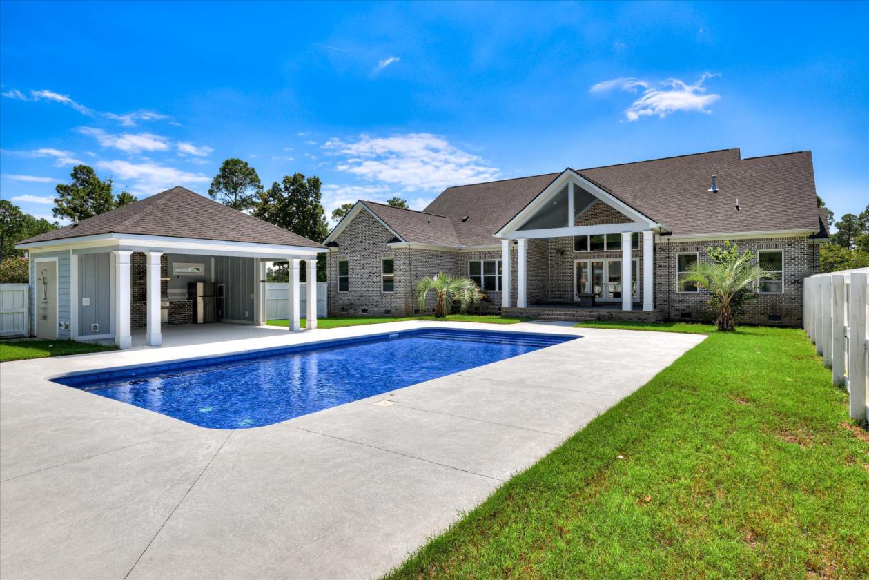 Resort-Style Equestrian Living in Three Runs - photo 5
