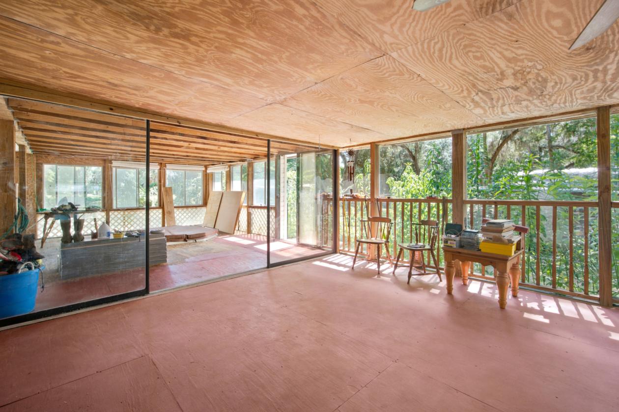 Horse-Ready Anthony Mini Farm — 4.31 Fenced Acres - photo 4