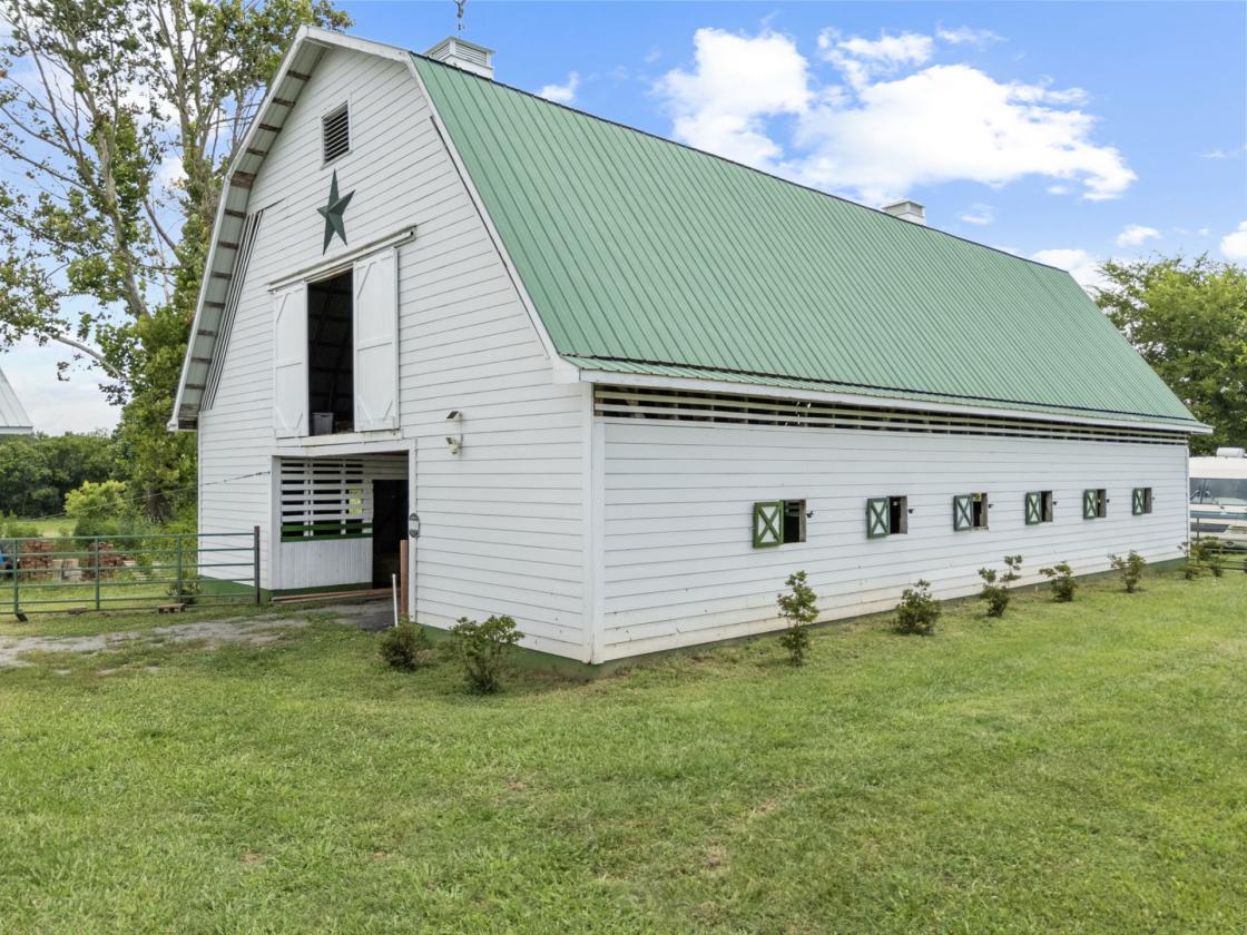 Equestrian Farm Near Chattanooga - photo 3