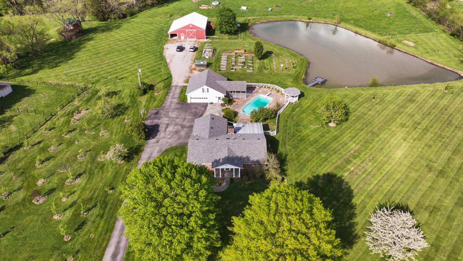 Horse Property for sale.
