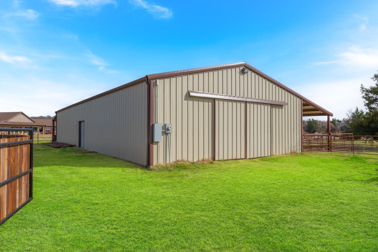 Stunning 15 acres in sought-after Mountain Springs - photo 17