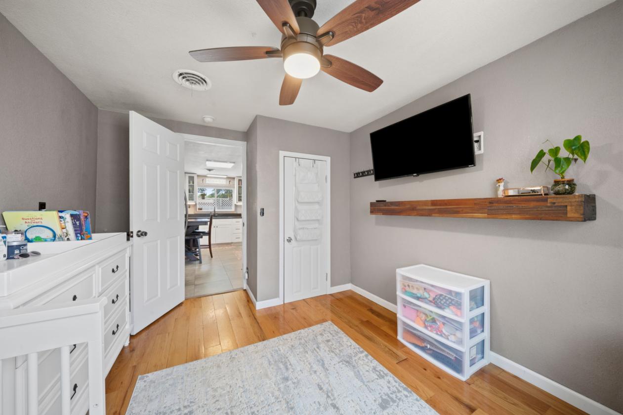 Urban Horse Property in Jefferson County - photo 7