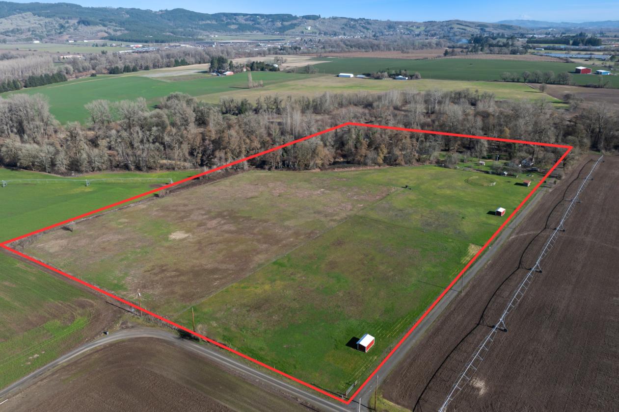 20 Acre Hobby Farm With Water Rights - photo 4