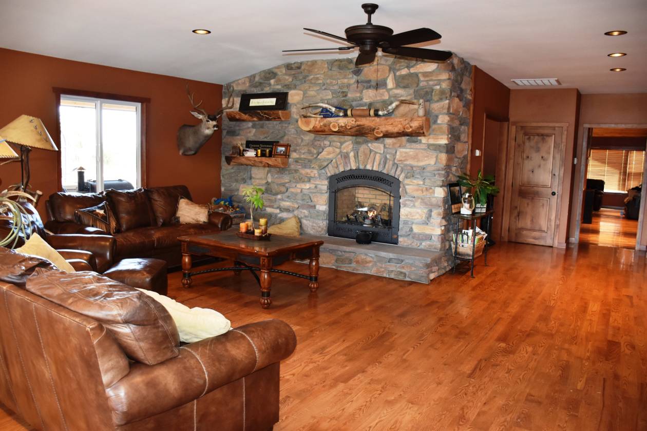 IMAGINE..... Your perfect working ranch! Ellensburg, Kittitas County