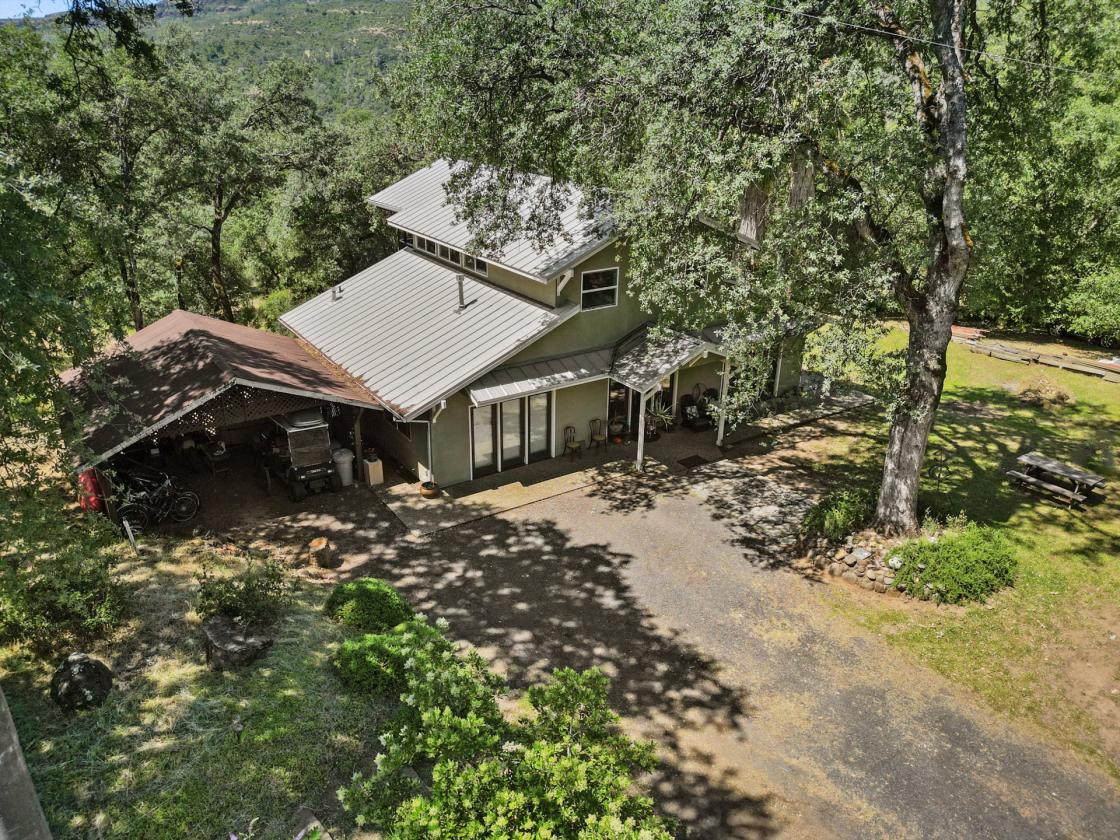 Charming Home on 12 Acres - photo 27