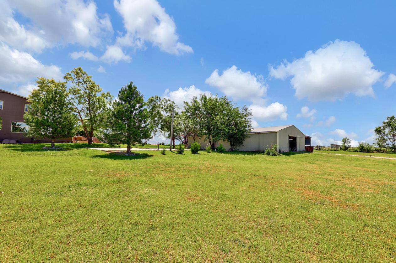 Luxury equestrian resort type property - photo 13