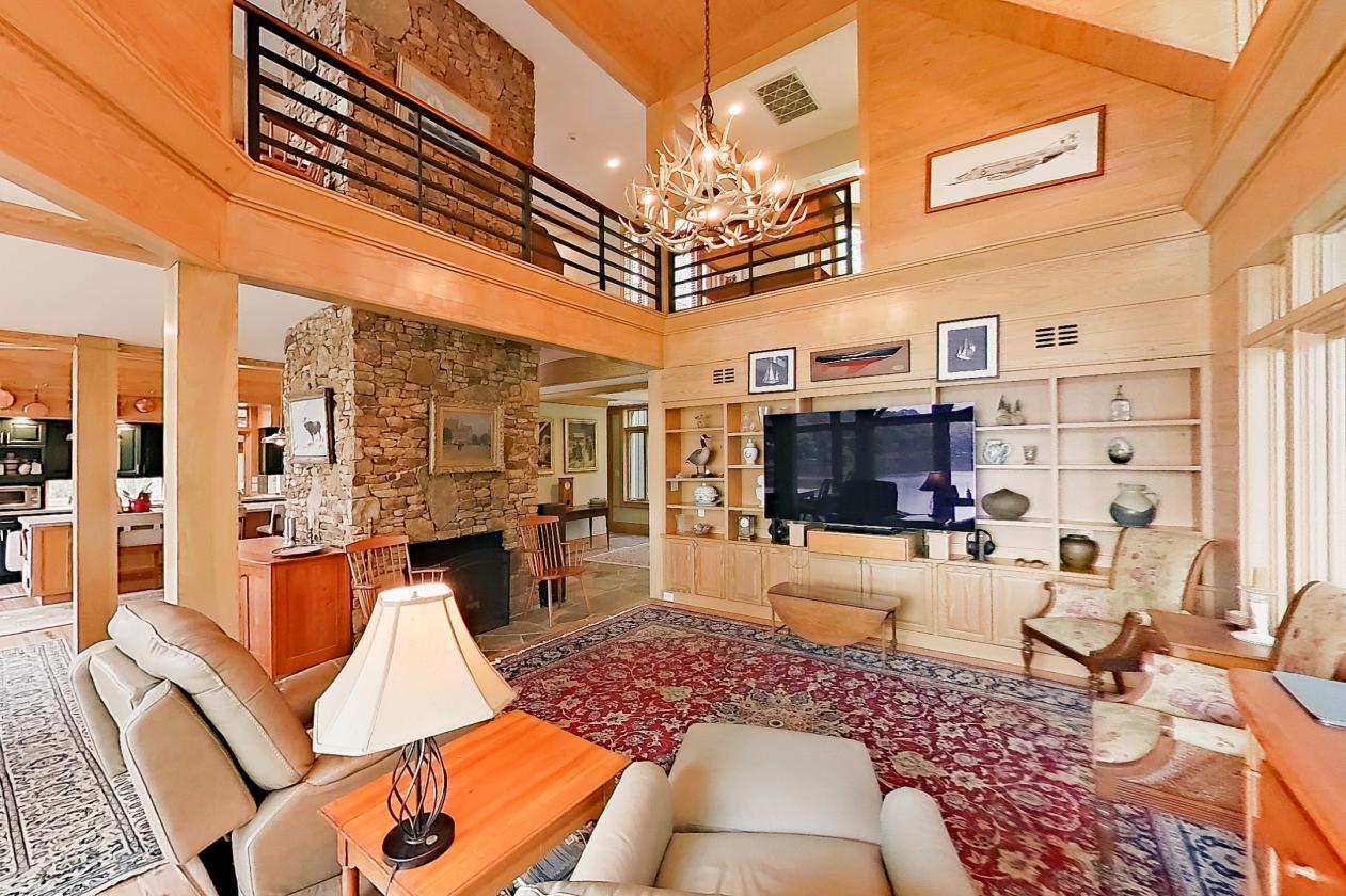 Striking Home In Brays Island Community - photo 10