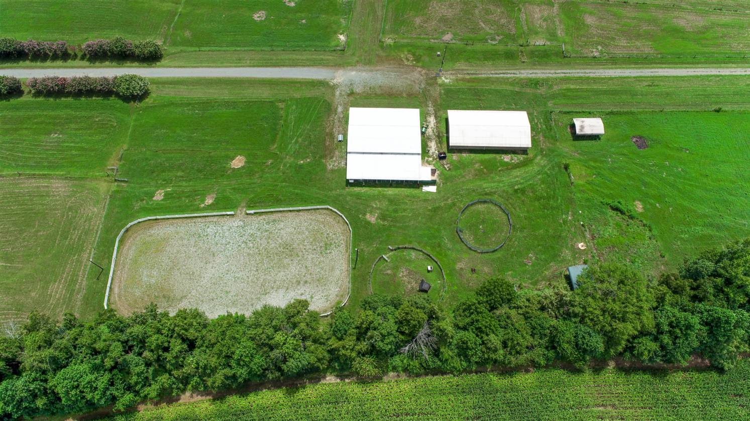 Horse Farm with potential development - photo 9