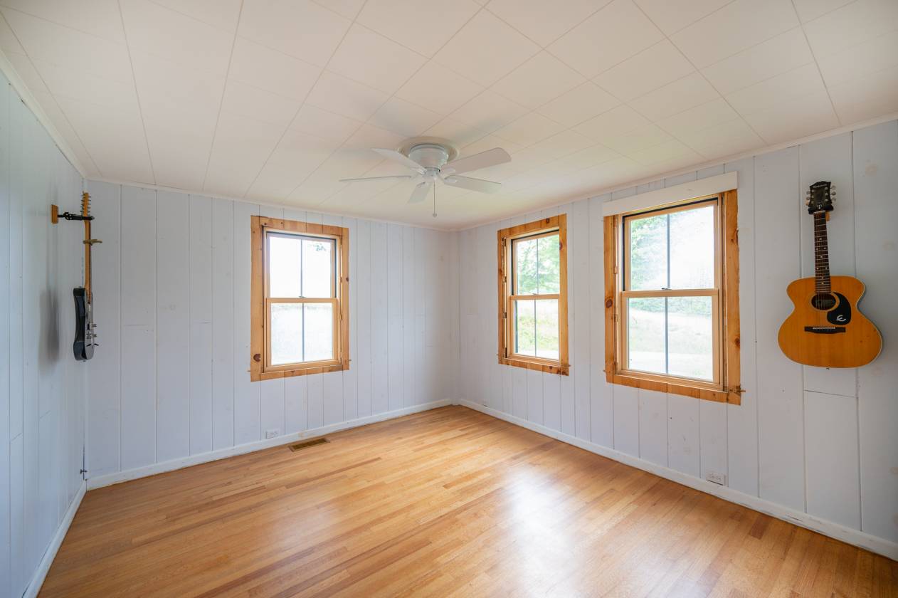34.6 acre Homestead in Southern VT! - photo 10