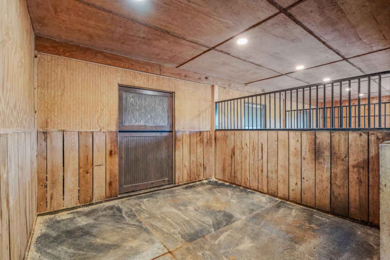 20 Acre Horse Farm and beautiful home - photo 22