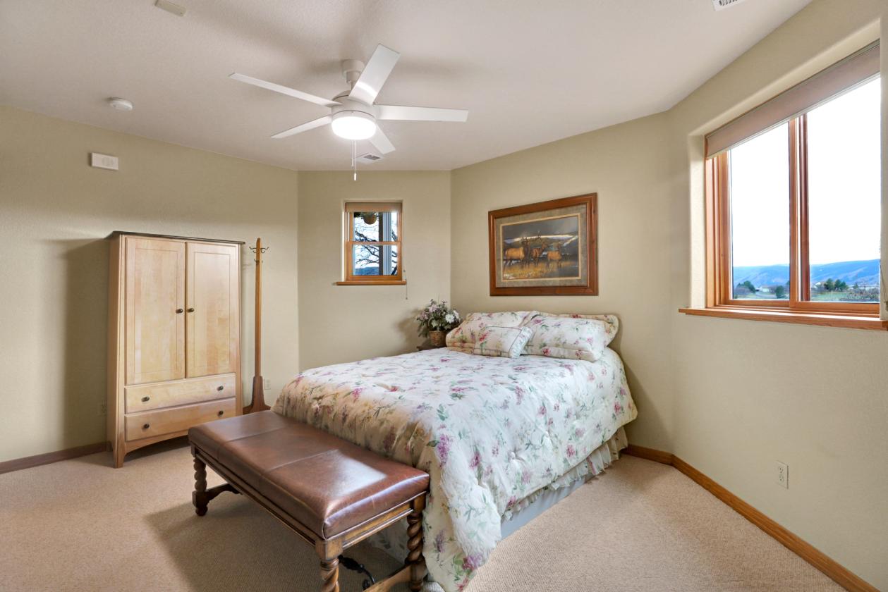 Immaculate home in the heart of Sedalia - photo 23