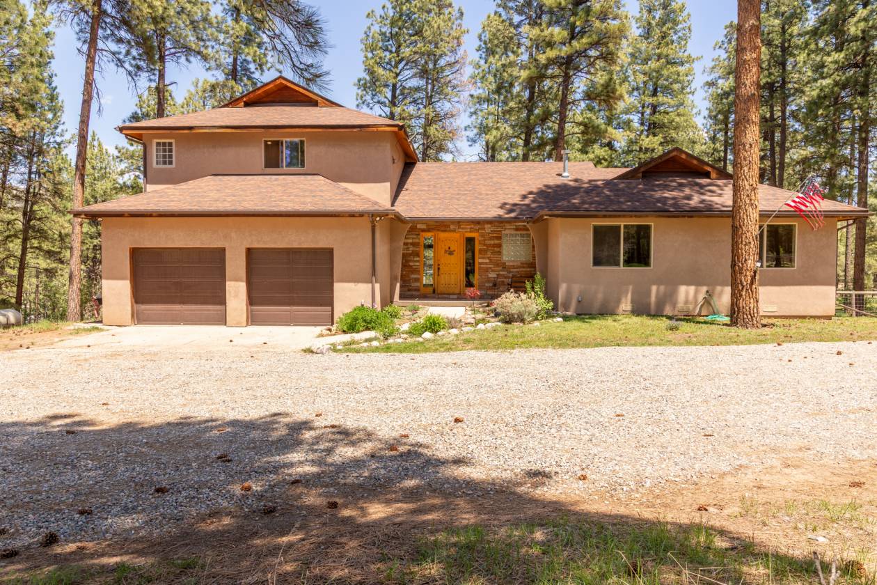 Horse Property for sale.