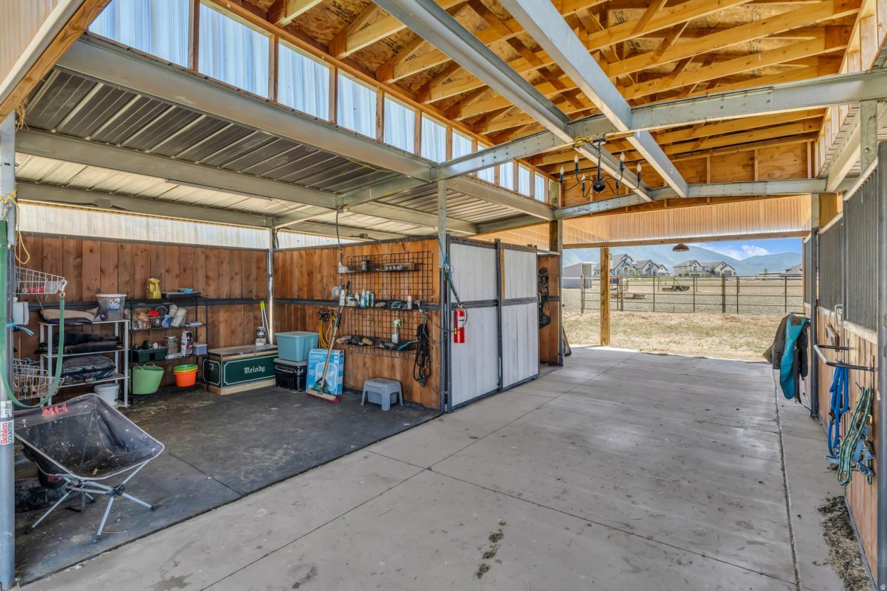 Price Reduced! Horse property  on 5 acres - photo 15