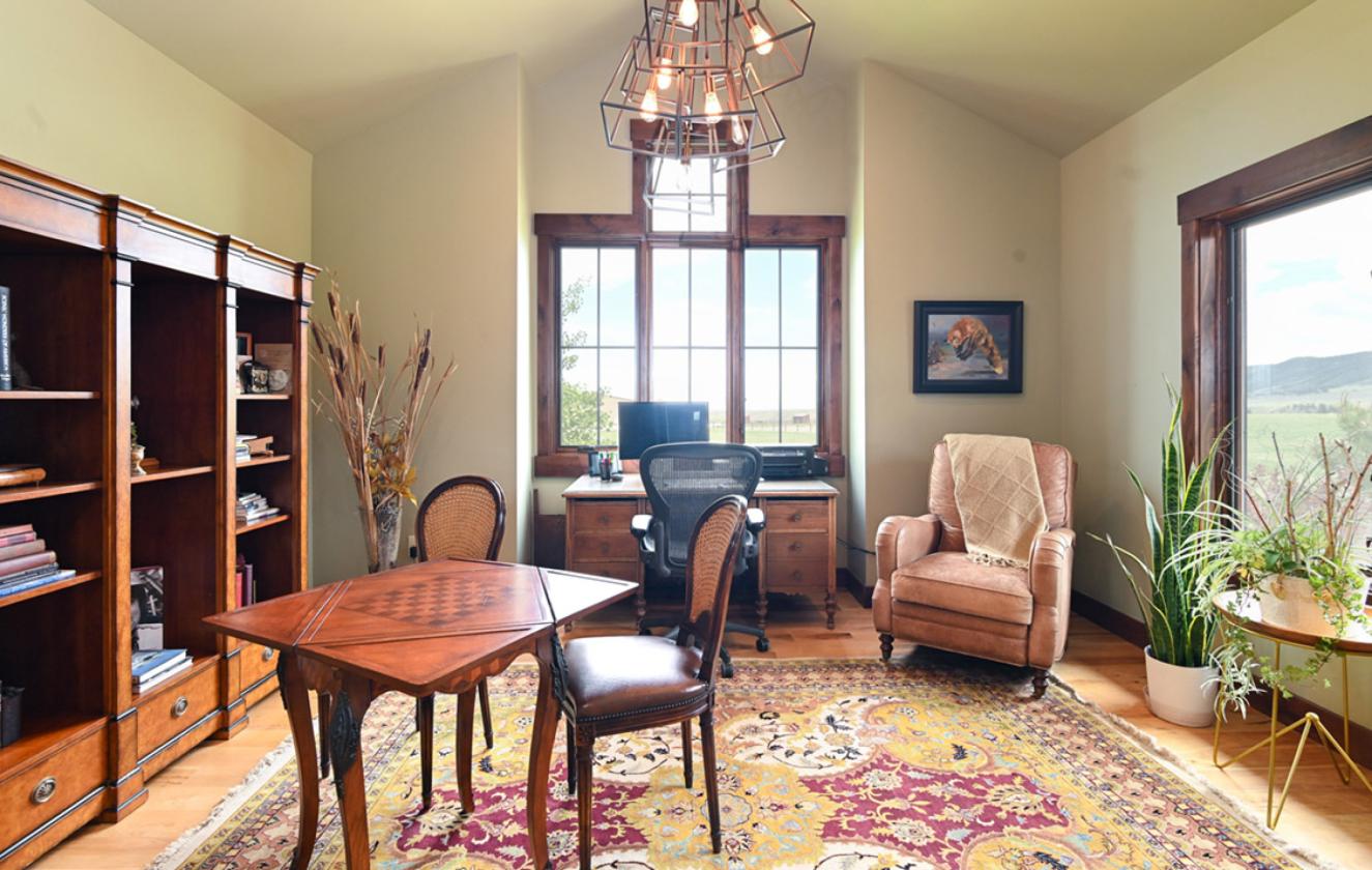 Turn-Key Equestrian Estate on 106 Acres - photo 22