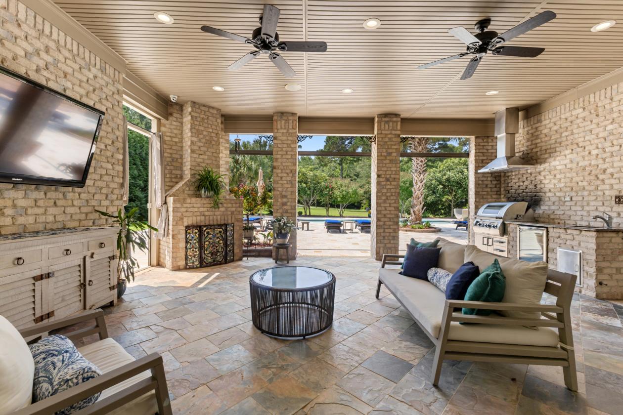 Exceptional Equestrian Estate - photo 20