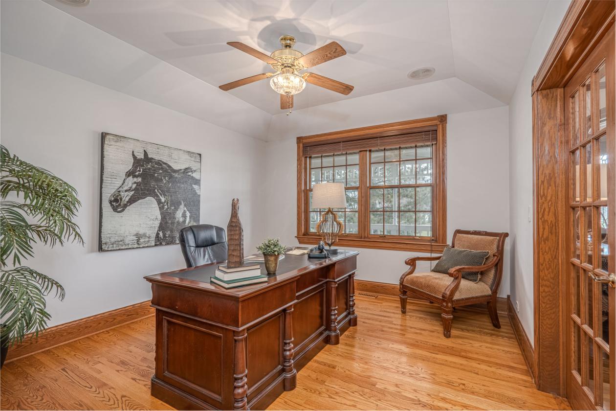 ENJOY EQUESTRIAN LIVING ON THIS BREATHTAKING FARM - photo 19