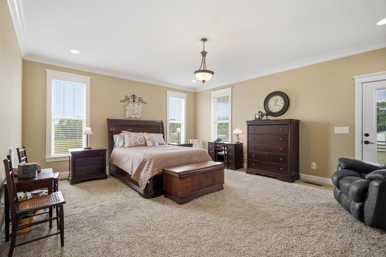 Luxury Equestrian Estate | 27 Acres - photo 7