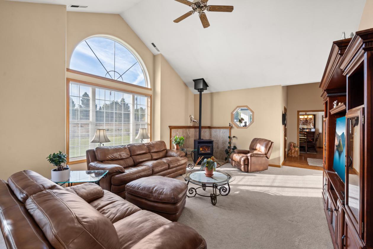 Horse Property with Gorgeous House and Views - photo 10