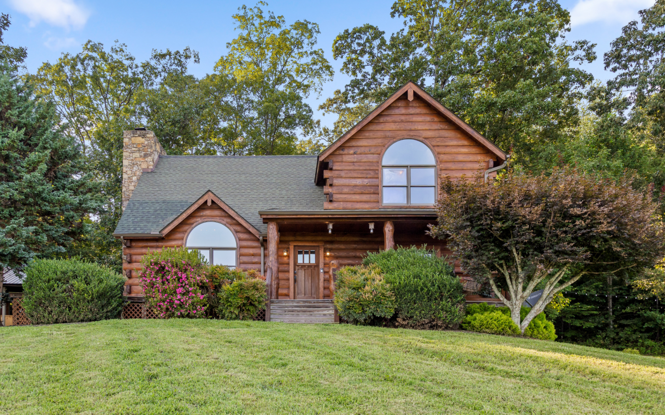 Classic East TN Farm, 2 Ponds, Log Home - photo 14