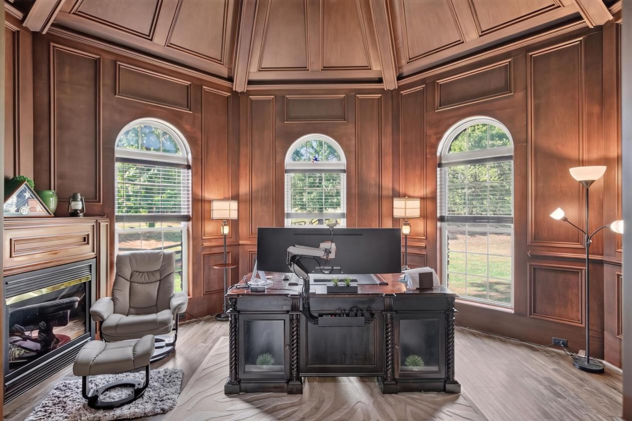 Luxury Horse Estate | Pool & Mountain Views - photo 24