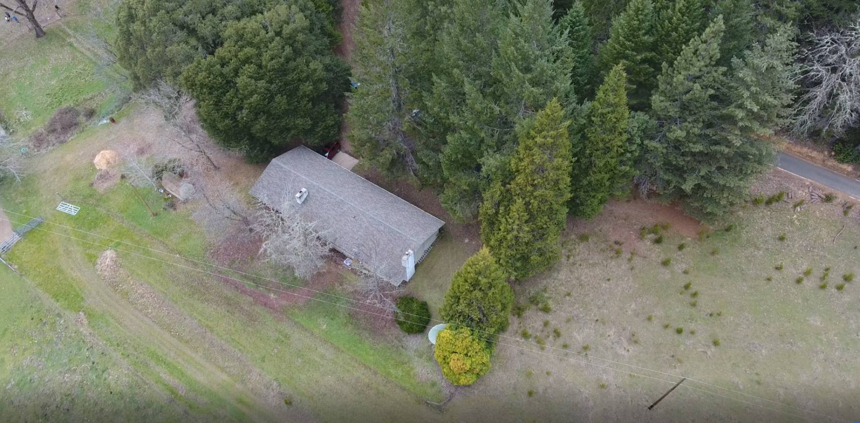 Southern Oregon property with privacy & functional land has water