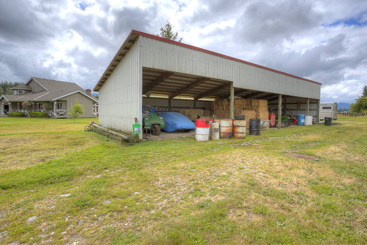 Exceptional Home on 33+ Ac. Equestrian Ranch w/an Amazing View