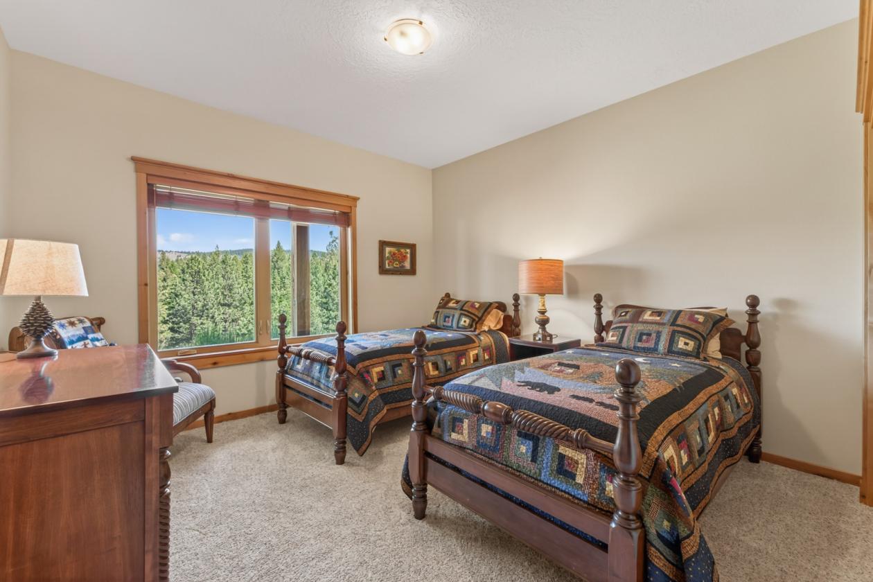 Luxury 25-acre Horse Property - photo 11