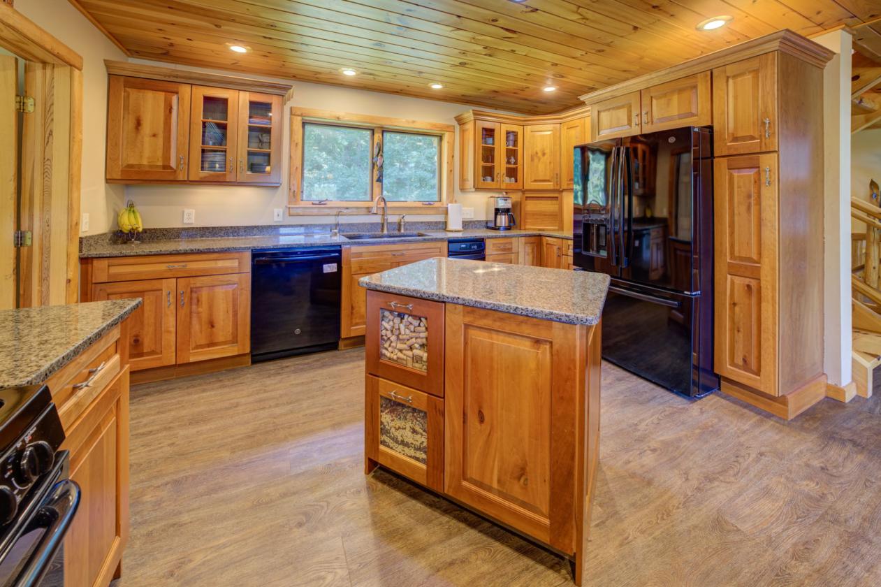 LAKE HOME NEAR SHORE-TO-SHORE EQUESTRIAN TRAIL - photo 11