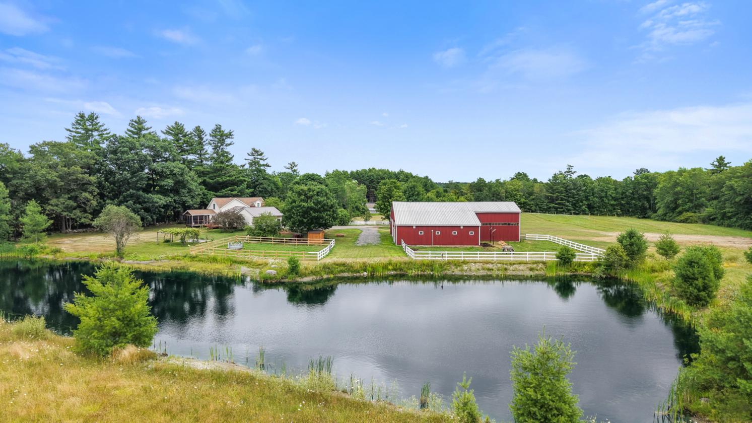 33.21 Acre Equestrian Estate With a Private Pond! - photo 1