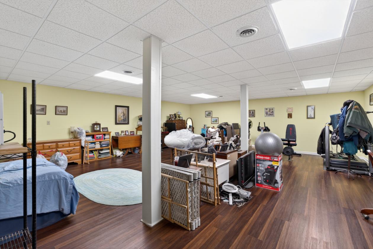CLOSE TO TRYON Horse farm with 30+ kennel facility - photo 20