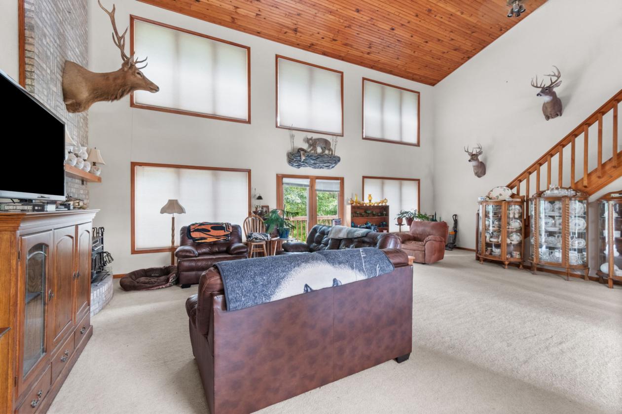 Equestrian Estate with Pond near Smithville Lake - photo 4