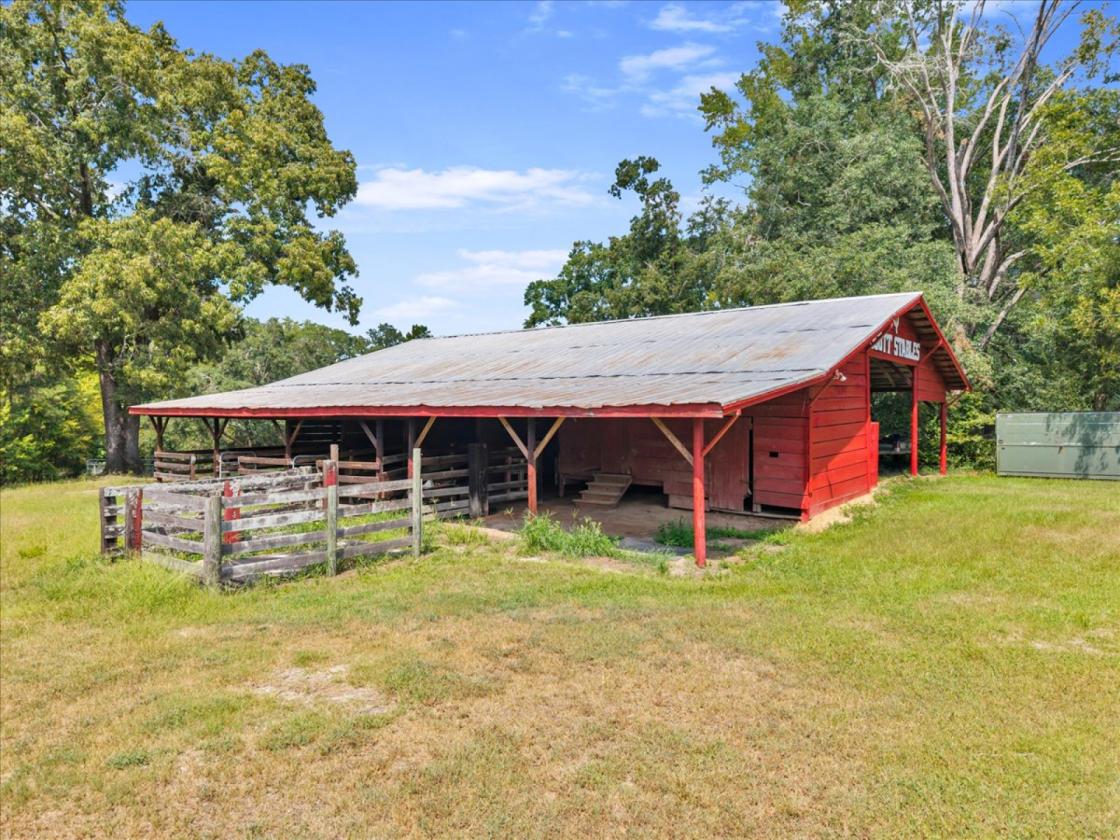 Private Equestrian Estate - photo 25