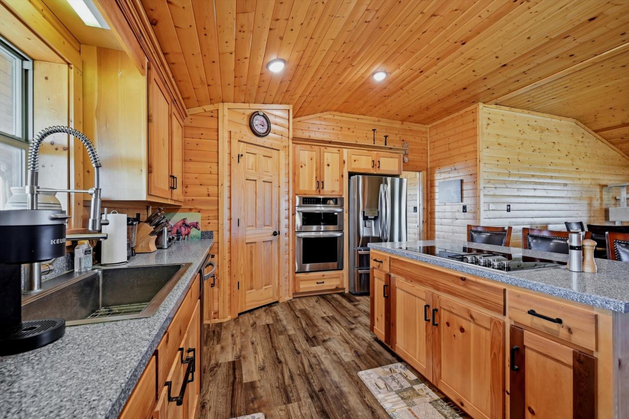 Unique Ranch. Unique Owner. Move-In Ready - photo 22