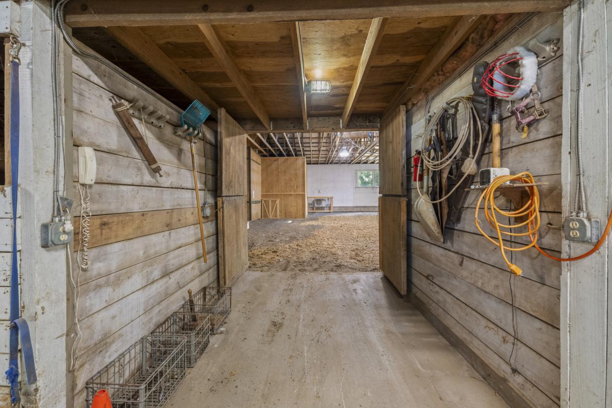 20 Acre Farm w/Indoor Riding Arena & 10 Stall Barn - photo 8