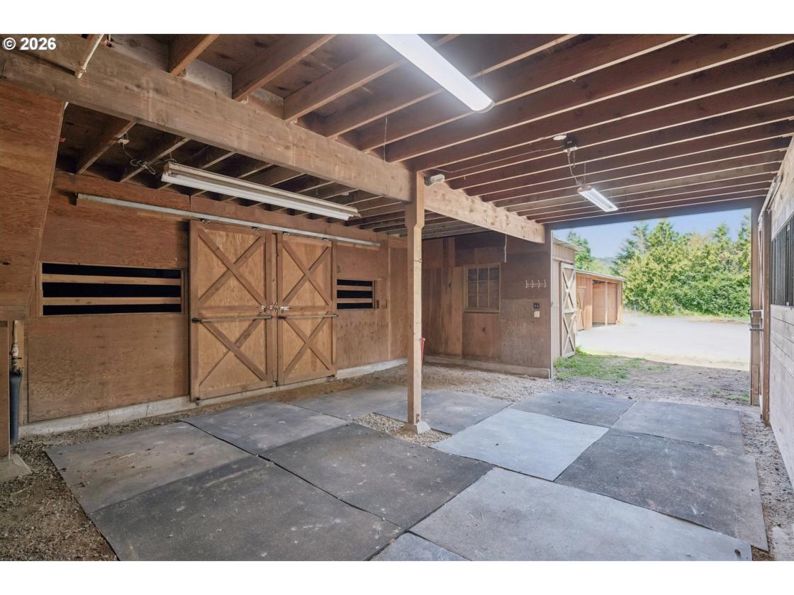 Exceptional Riverfront Equestrian & Agarian Estate - photo 16