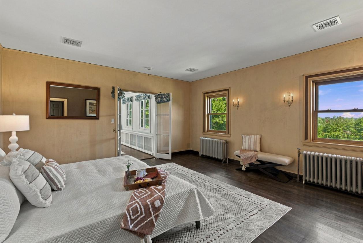 7.66 Acres, 4-Bay Garage & Mt. Monadnock Views - photo 15