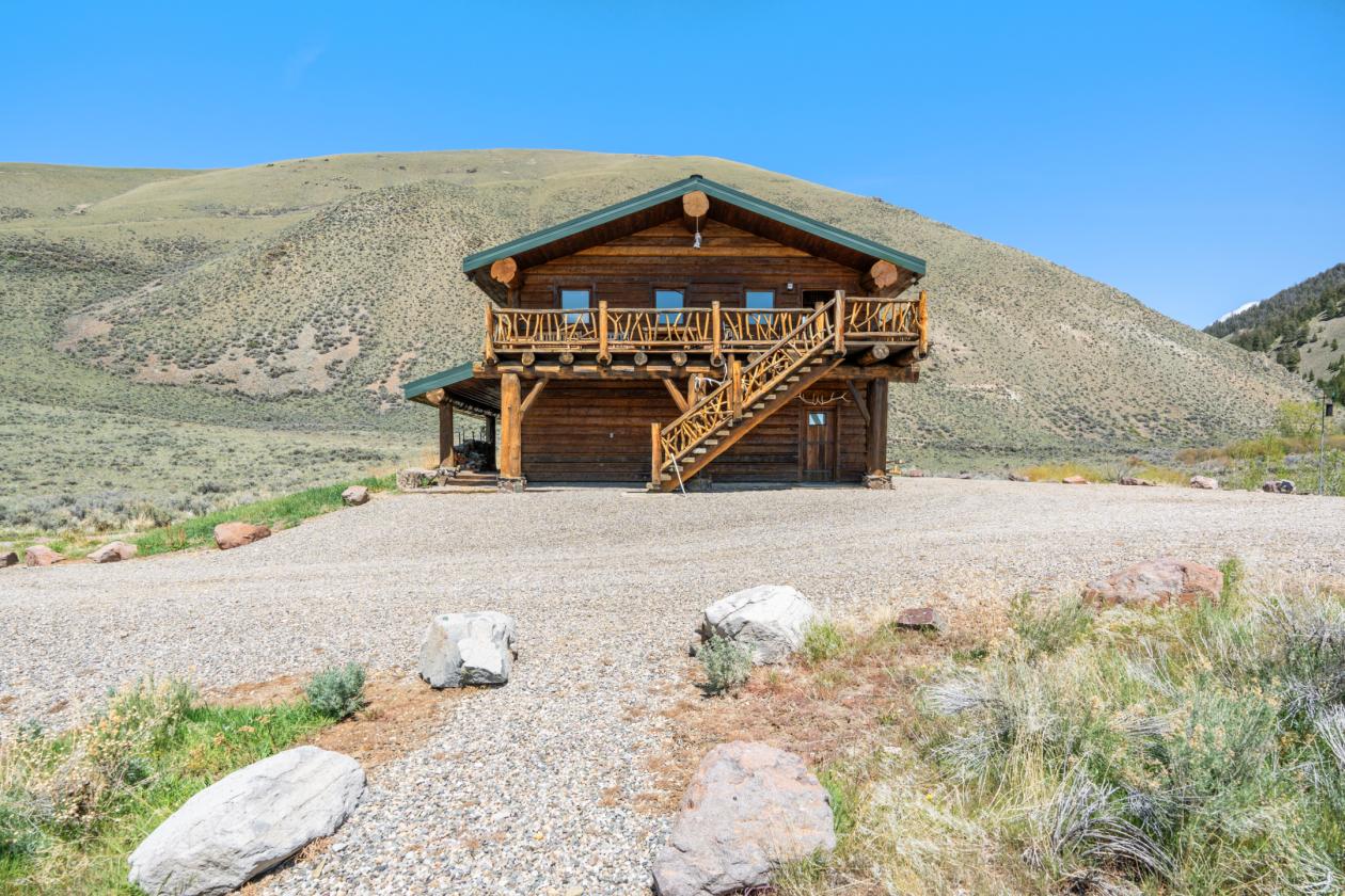 Private Idaho Retreat on 325 acres! - photo 5