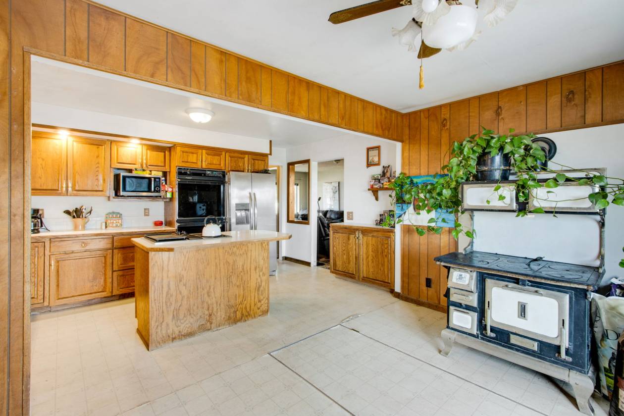 Price Drop! Affordable Horse Property on 11 Acres - photo 15