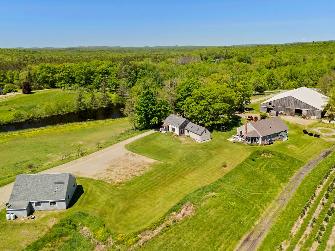 Horse Property for sale.